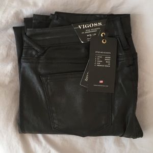 Never worn ladies Vigoas black jeans